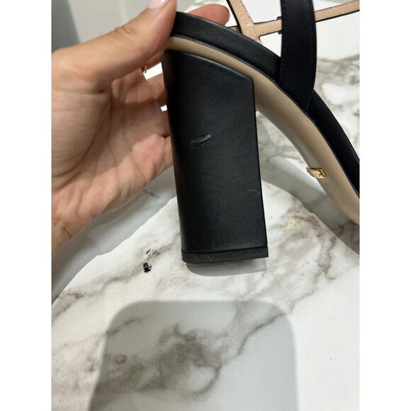 Gucci Leather Sandals in Black - Size 38 - Picture 5 of 10